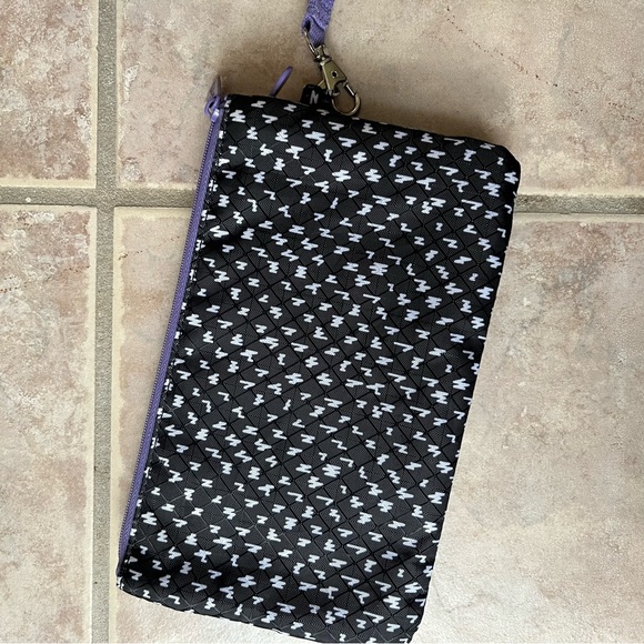 Thirty One Easy Going Wristlet | Lil’ Scribbles | Black & Purple | Clutch - Picture 2 of 9